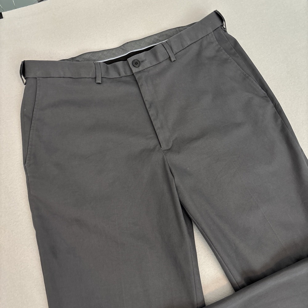 HAGGAR‎ 38x34 GRAY Iron Free Premium Khaki COMFORT STRETCH Pants Men's EXCELLENT